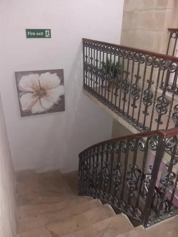House Valletta