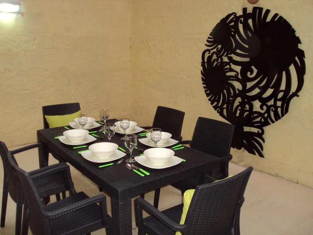 House Valletta